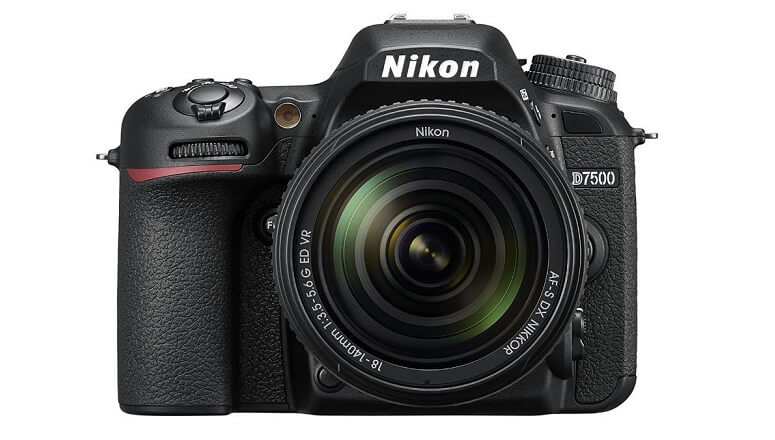 best lens for nikon d7500