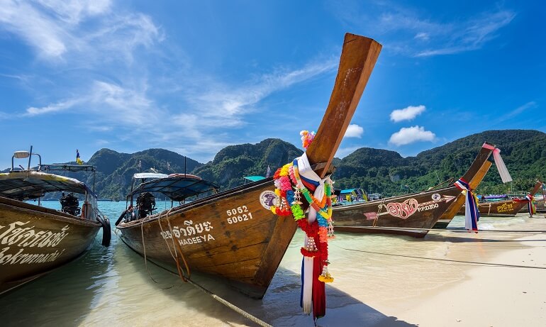 how to get to phi phi island
